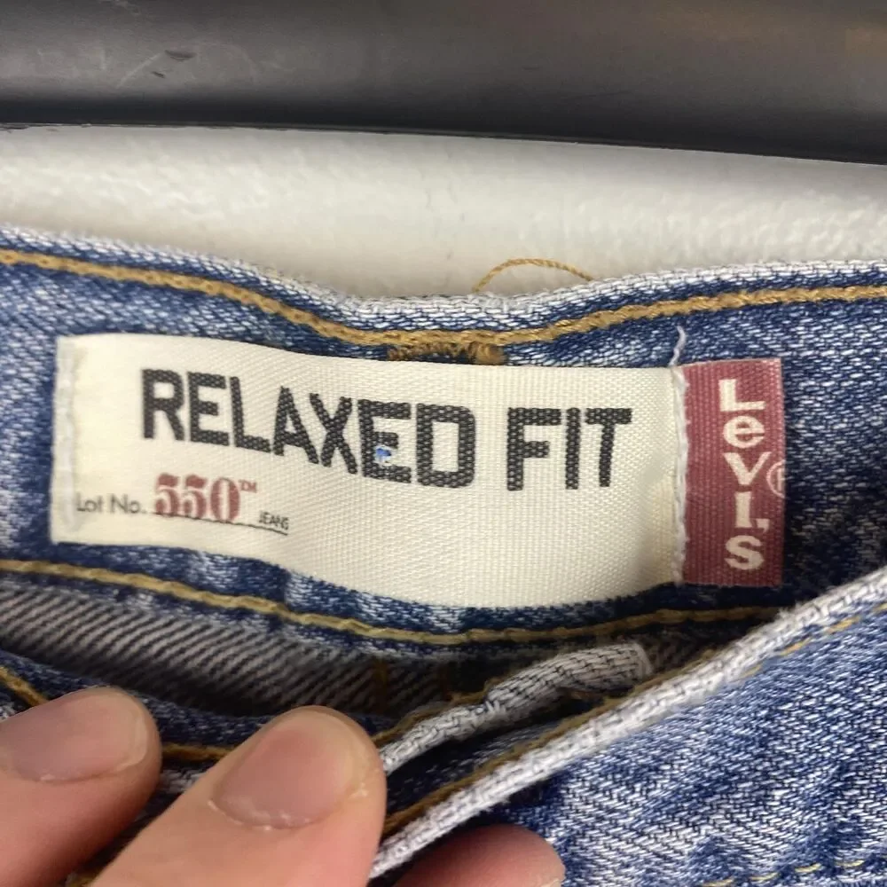 Levis 550 Shorts Mens 42 Blue Relaxed Fit Denim‎ Jean Cutoffs Zipper Fly Casual